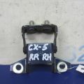 C513-62-210A | Петля крышки багажника прав. MAZDA CX-5 (KE) 11-17