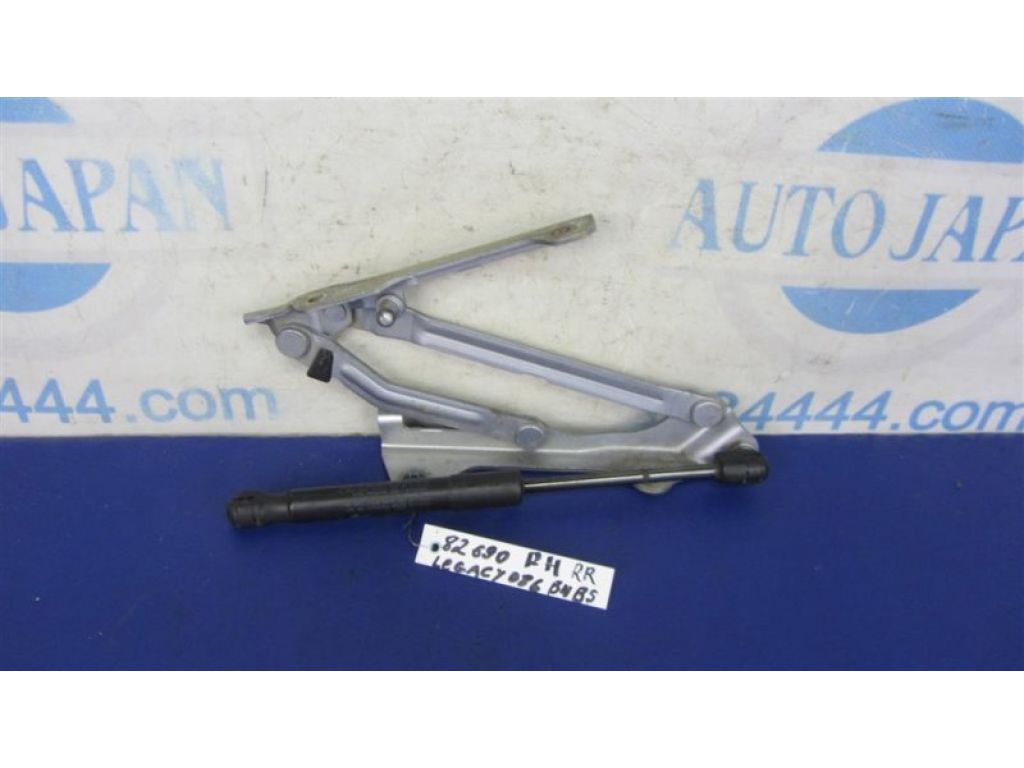Петля кришки багажника прав. SUBARU LEGACY BN 14-18