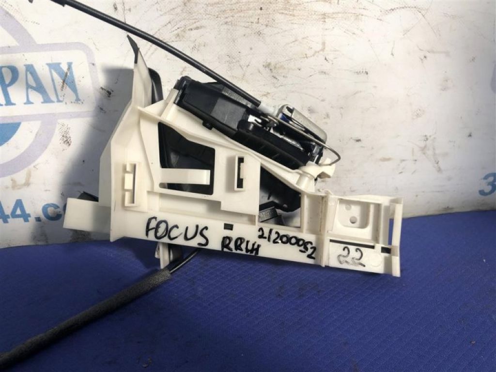 F1EZ-5426413-B | Замок двері задн. лів. FORD FOCUS 10-18