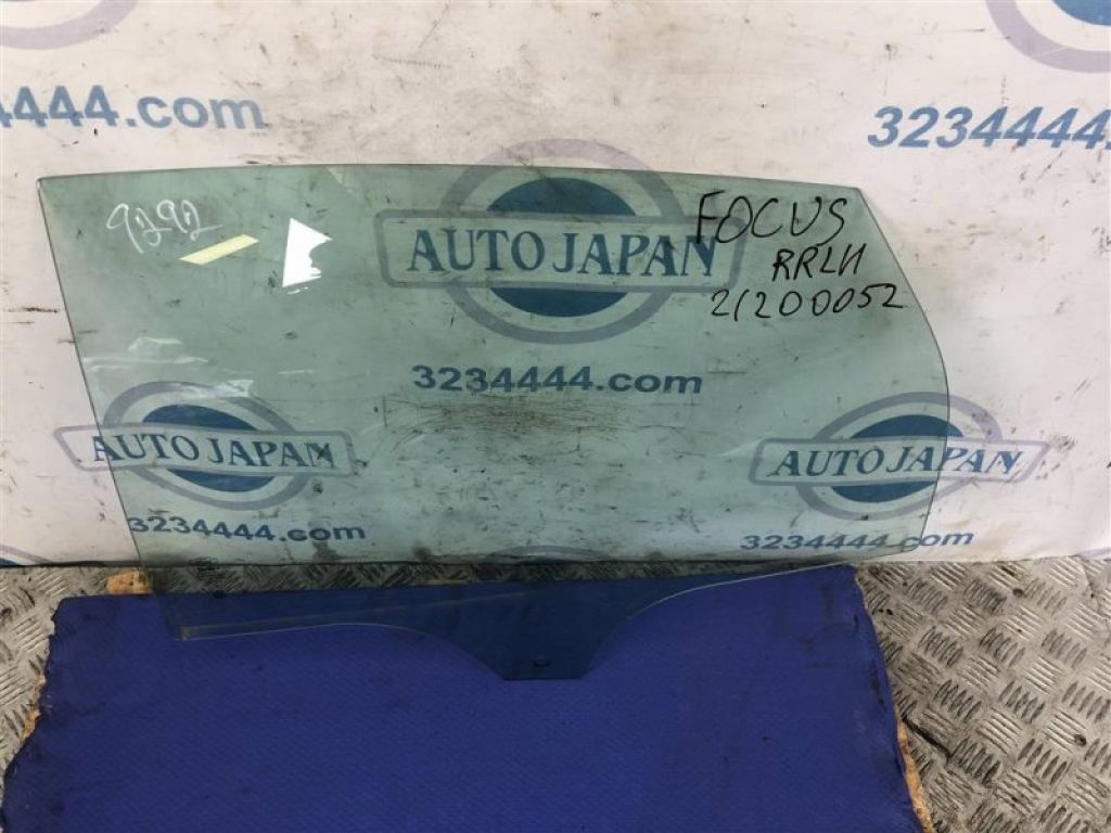 CP9Z-5825713-A | Скло дверей задн. лів. FORD FOCUS 10-18