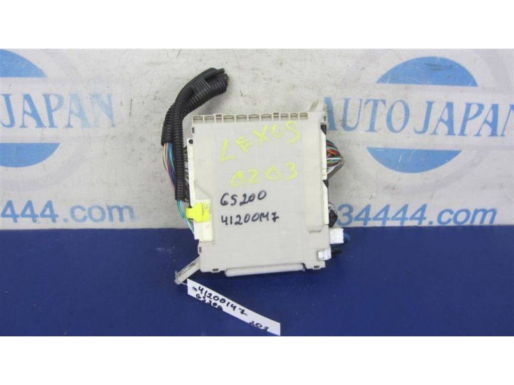 82730-30M20 | Блок комфорту LEXUS GS 12-