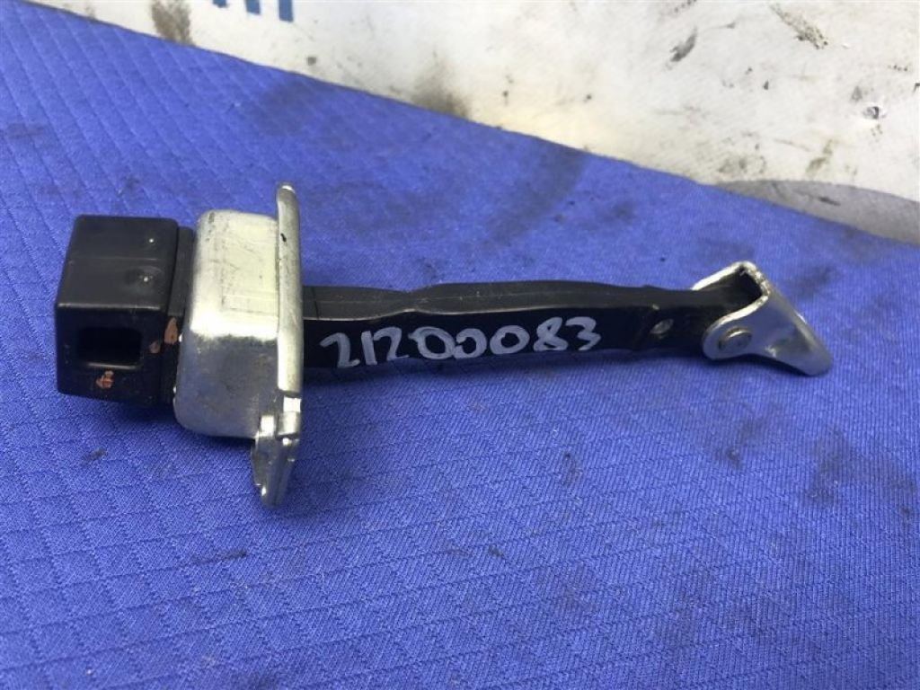 5732A066 | Ограничитель двери задн. лев. MITSUBISHI LANCER X 10 15-17