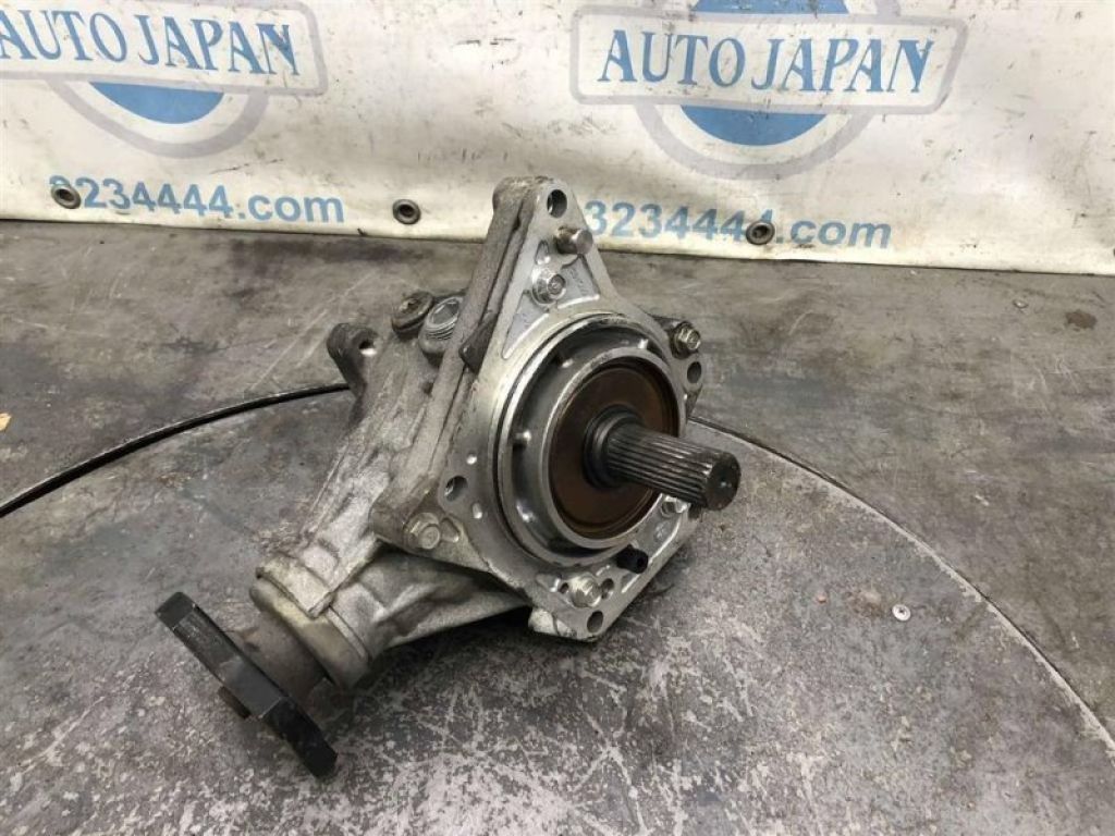 Роздавальна коробка NISSAN X-TRAIL T30 01-07 - Фото 3