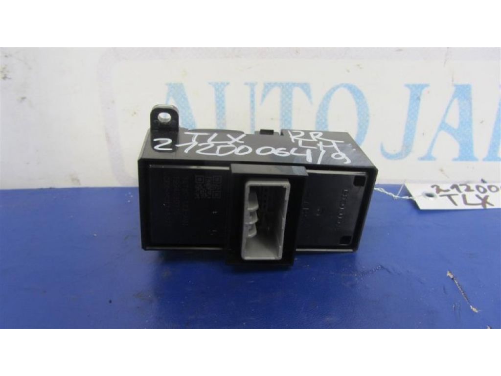 35780-TZ3-A01 | Кнопка склопідіймача задн. лів. ACURA TLX 14-17 - Фото 3