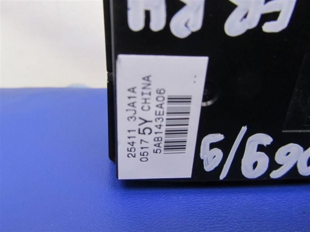 25411-3JA1A | Кнопка склопідіймача передн. прав. INFINITI QX60/JX35 12-20 - Фото 4