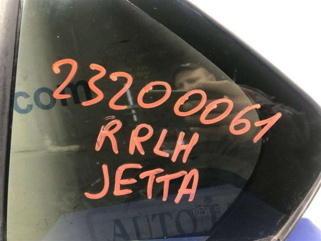 5C6 845 213 | Скло дверей глухе задн. лів. VOLKSWAGEN JETTA USA 10-17 - Фото 2