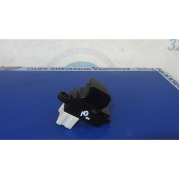 Кнопка склопідіймача задня NISSAN NOTE 04-12