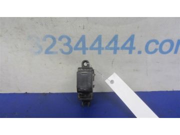 Кнопка стеклоподъемника задн. NISSAN TEANA J32 08-14