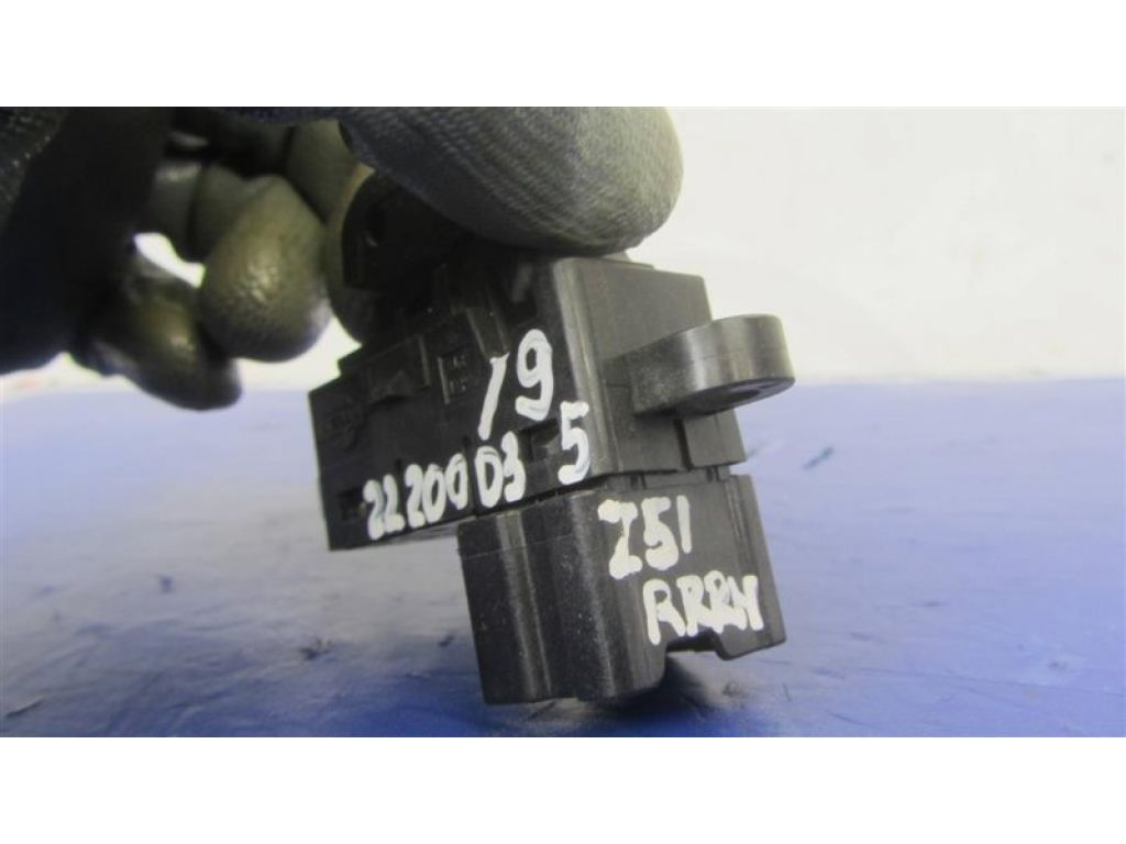 Кнопка стеклоподъемника задн. NISSAN MURANO Z51 07-14 - Фото 2