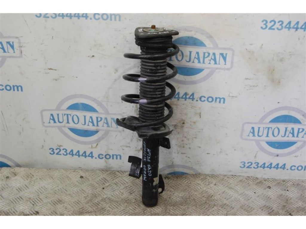 BBM2-34-900C | Амортизатор передн. лев. MAZDA 3 BL 09-13