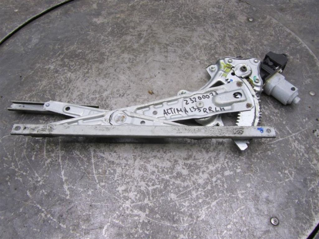 82721-3TA1A | Склопідйомник задн. лів. NISSAN ALTIMA L33 12-18