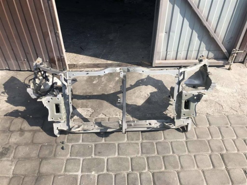 53201-05902 | Панель передня TOYOTA AVENSIS 03-08
