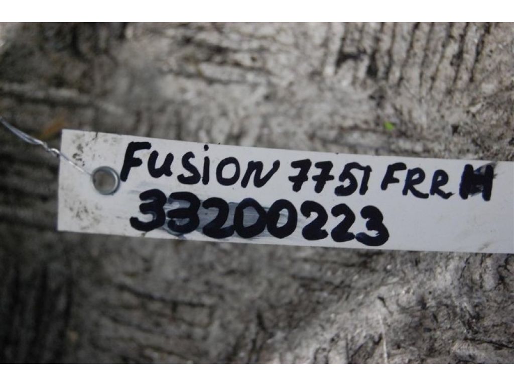 DG9Z-2B120-A | Супорт гальмівний передн. прав. FORD FUSION 14- - Фото 2