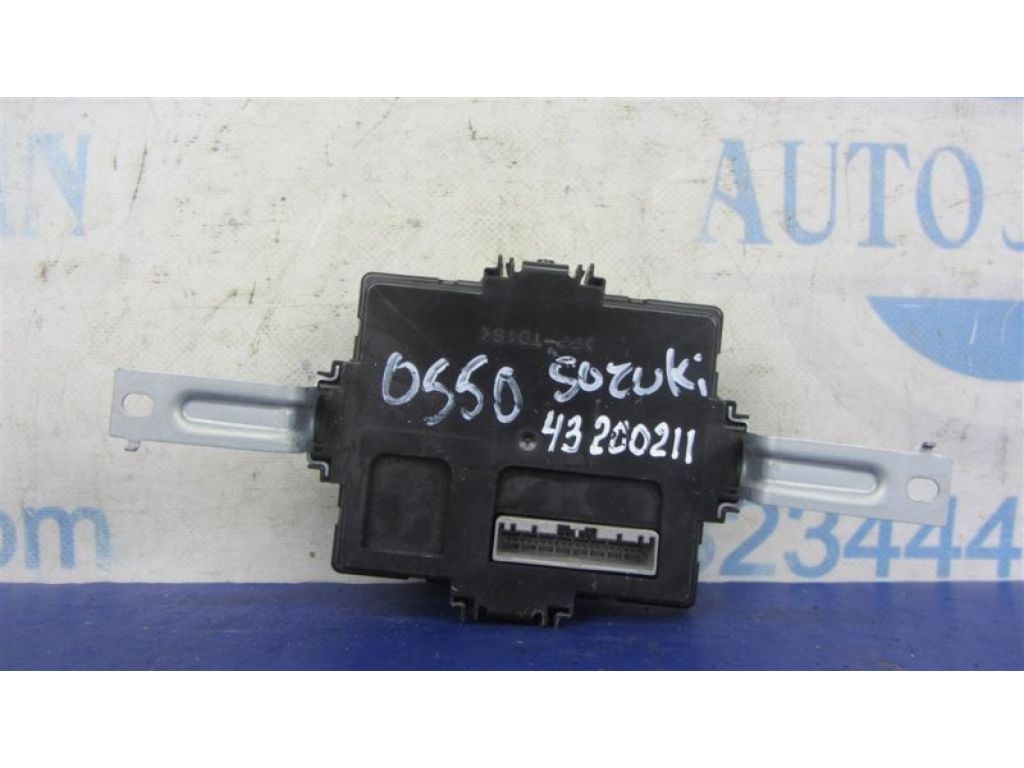39530-57L00 | Блок комфорта SUZUKI KIZASHI 09-14