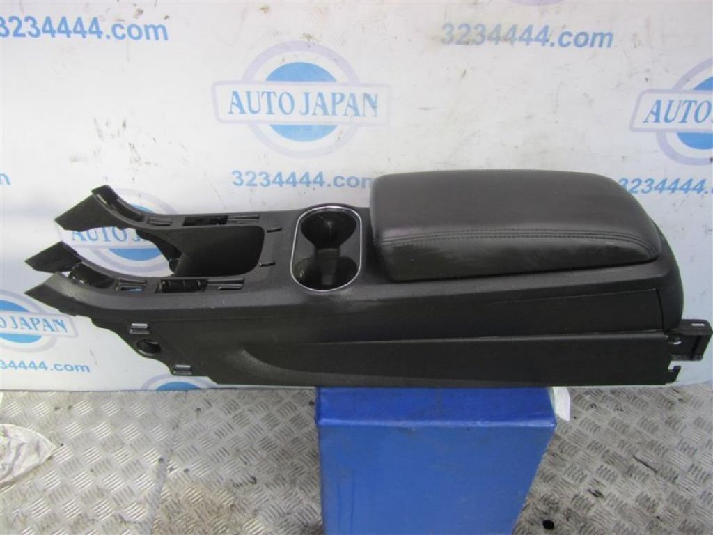 22815364 | Подлокотник CHEVROLET VOLT 10-15