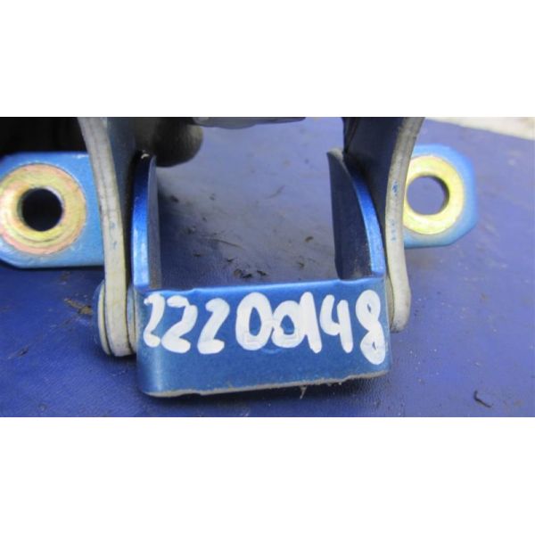 Петля кришки багажника права NISSAN NOTE 04-12 — 2
