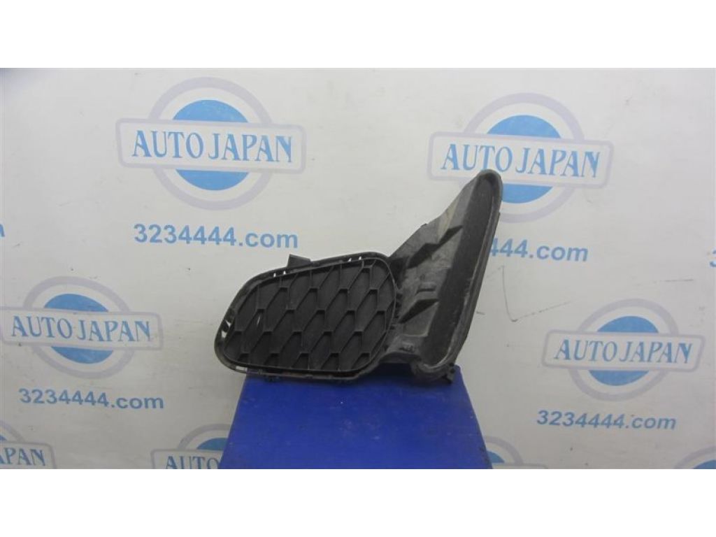 BGV5-50C11 | Накладка протитуманної фари передн. прав. MAZDA 3 BL 09-13