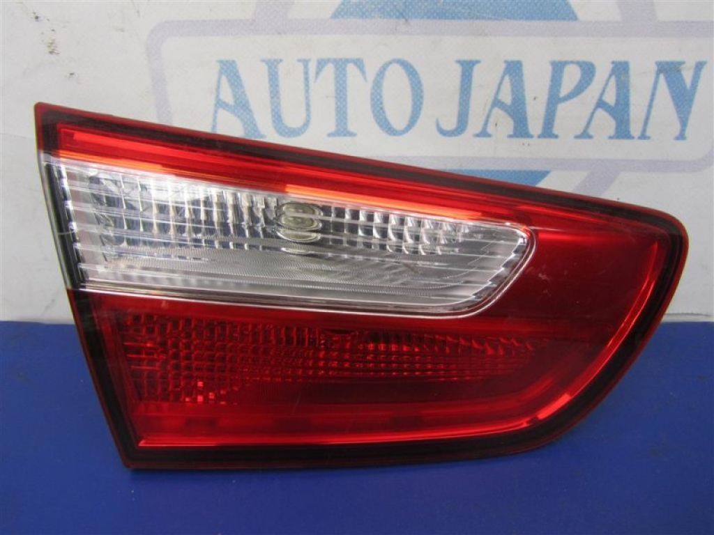 92403-1W000 | Ліхтар внутрішній задн. лів. KIA RIO UB 2011-2017