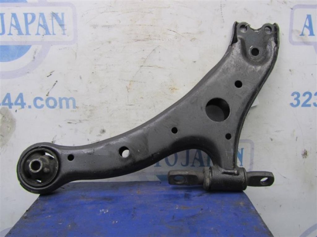 48068-33060 | Рычаг передней подвески нижний прав. TOYOTA CAMRY 40 06-11 - Фото 3