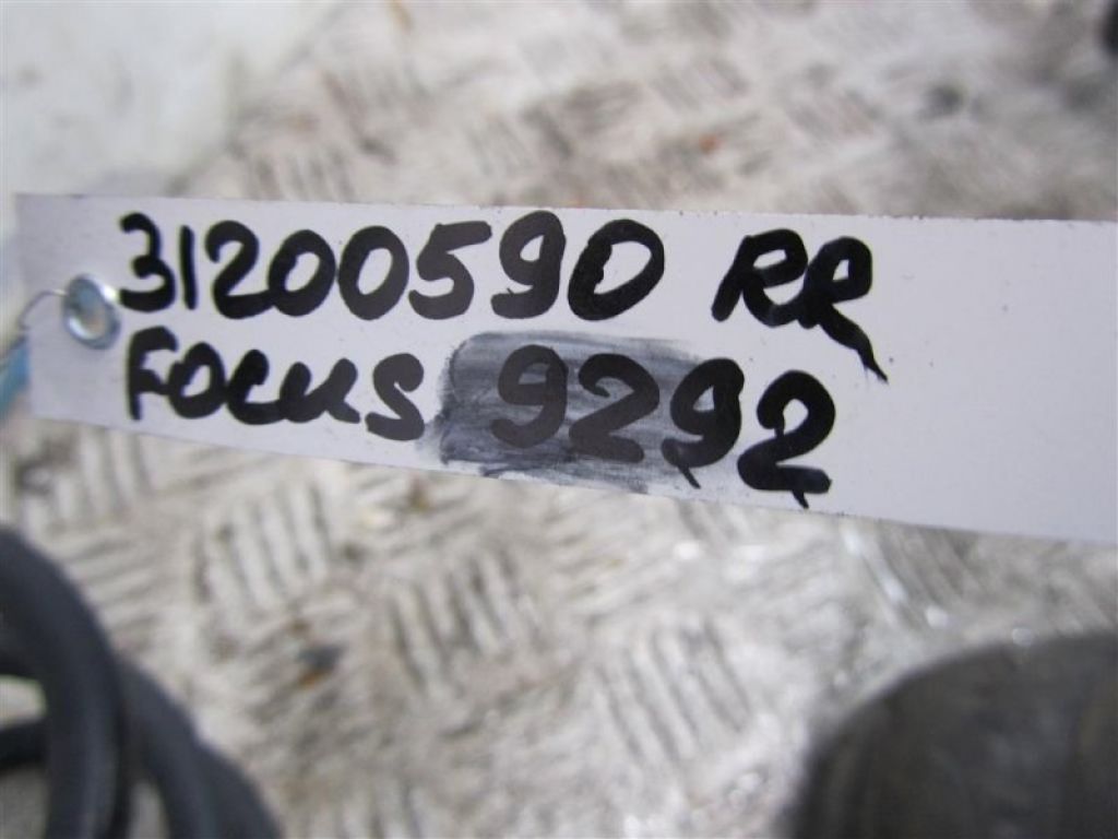 BV6Z-5560-C | Пружина задньої підвіски FORD FOCUS 10-18 - Фото 2