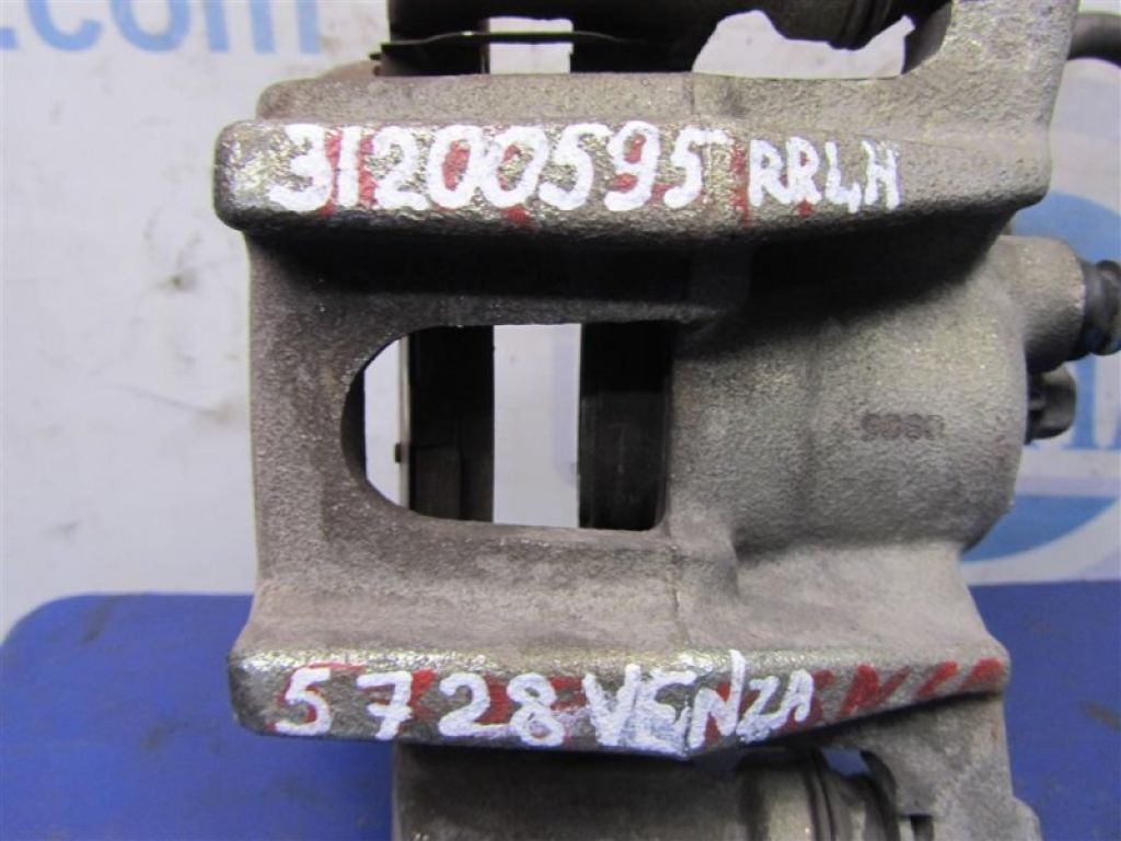 47850-0T010 | Суппорт тормозной задн. лев. TOYOTA VENZA 09-16 - Фото 2