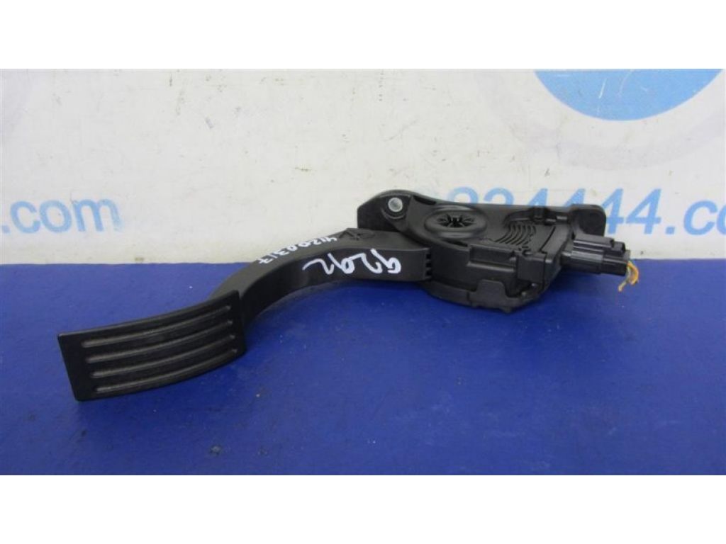 EV6Z-9F836-A | Педаль газу FORD FOCUS 10-18