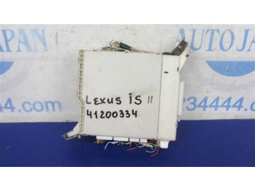 Блок запобіжників салон LEXUS IS250/350 13-20