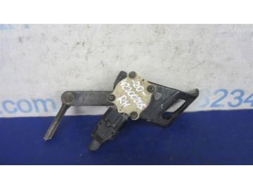 Датчик положения кузова задн. прав. TOYOTA CAMRY 20 96-02