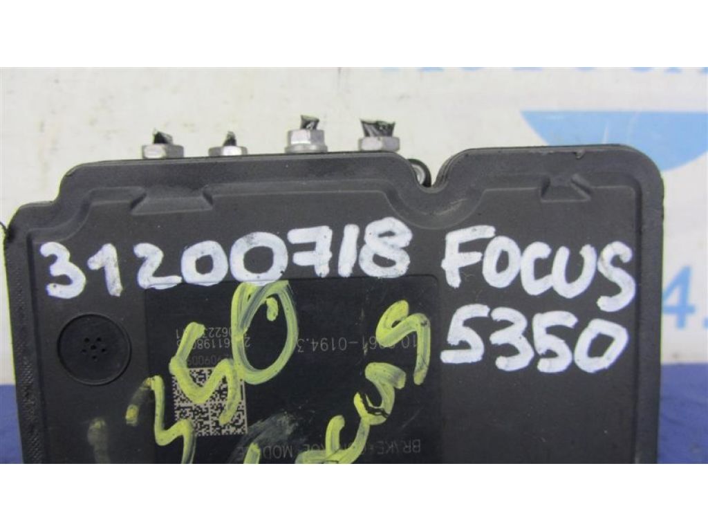 BV6Z-2C405-E | Блок антиблокувальної системи FORD FOCUS 10-18 - Фото 3