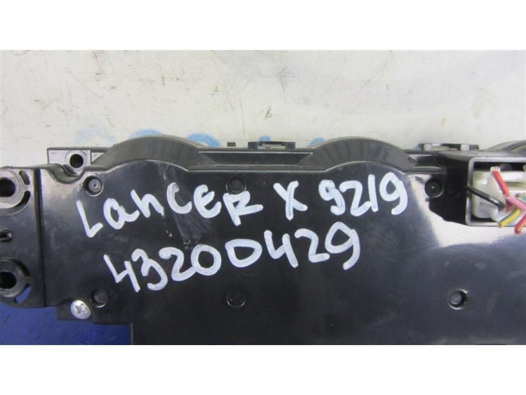 7820A073XA | Блок управления печкой MITSUBISHI LANCER X 10 07-15 - Фото 2