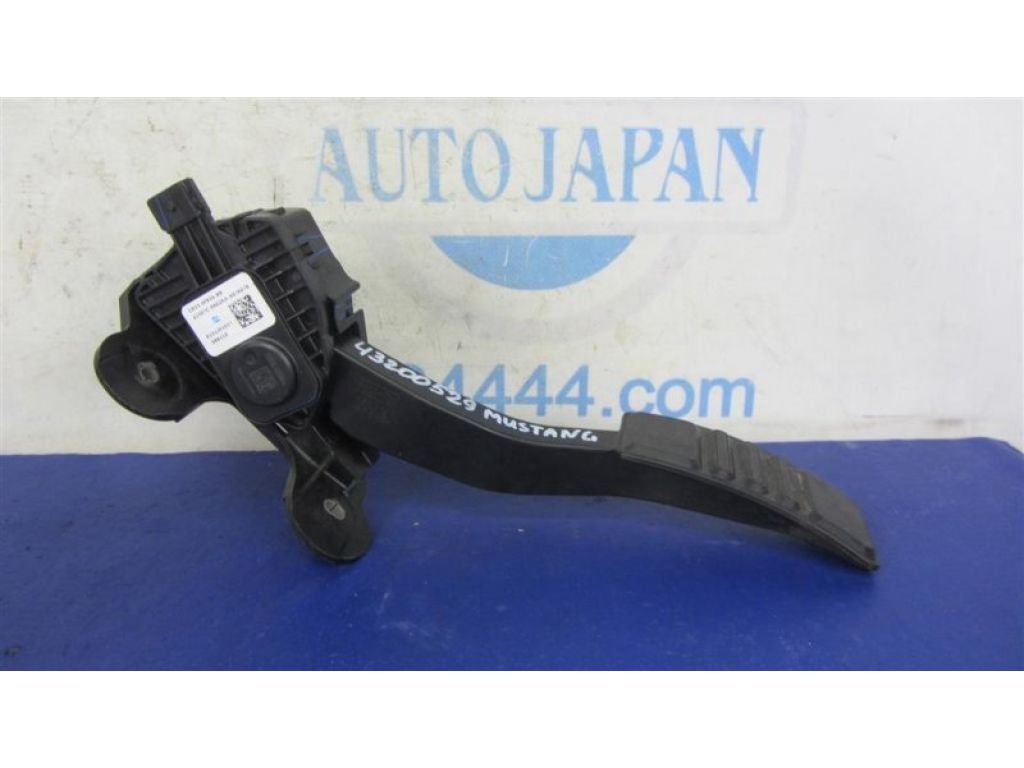 CR3Z-9F836-D | Педаль газа FORD MUSTANG 15-