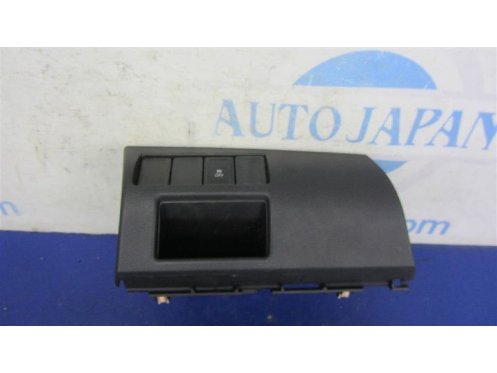 73820-57L10-5PK | Накладка торпедо лів. SUZUKI KIZASHI 09-14