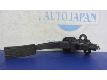 Педаль газу MITSUBISHI OUTLANDER XL 05-13