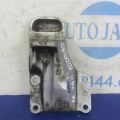11232-EG001 | Кронштейн опори двигуна прав. INFINITI M35/M45 04-10