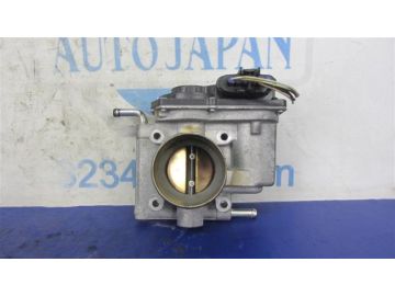 Дросельна заслінка MAZDA 3 BK 03-08