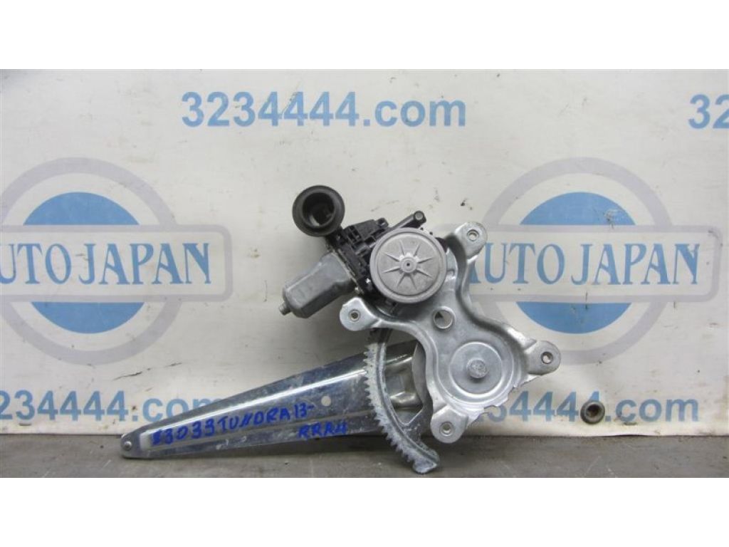 698030C030 | Стеклоподъемник задн. прав. TOYOTA TUNDRA 13-