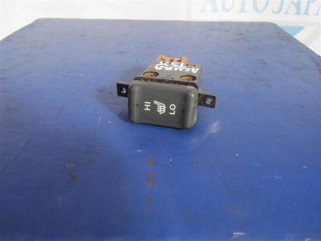 35600-SEC-A01 | Кнопка обогрева сидений прав. ACURA TSX 04-08