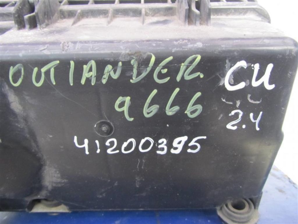 MR258242 | Корпус повітряного фільтра MITSUBISHI OUTLANDER 03-07 - Фото 2