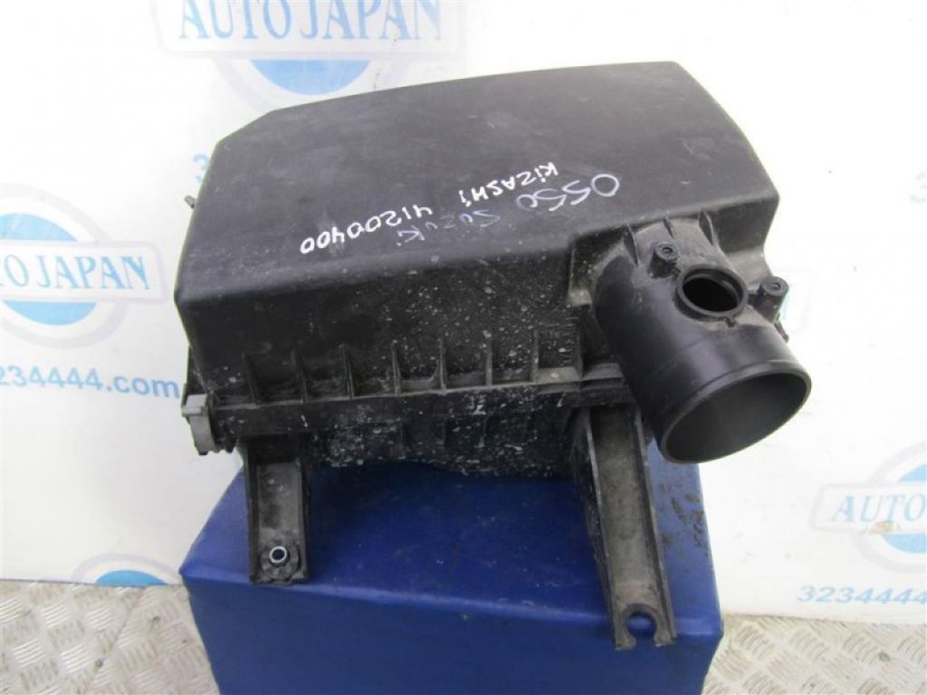 13700-57L00 | Корпус повітряного фільтра SUZUKI KIZASHI 09-14