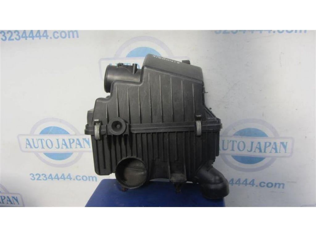 L3BT-13-320 | Корпус воздушного фильтра MAZDA CX-7 06-12