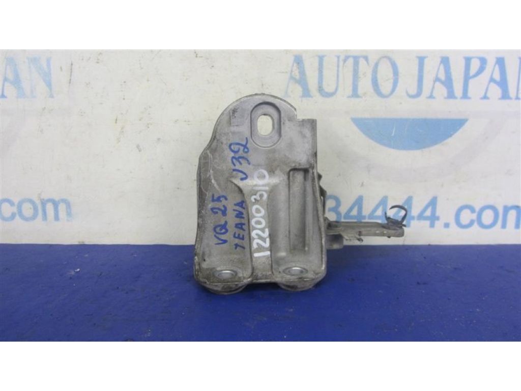 11274-JP00B | Кронштейн двигуна передн. NISSAN TEANA J32 08-14
