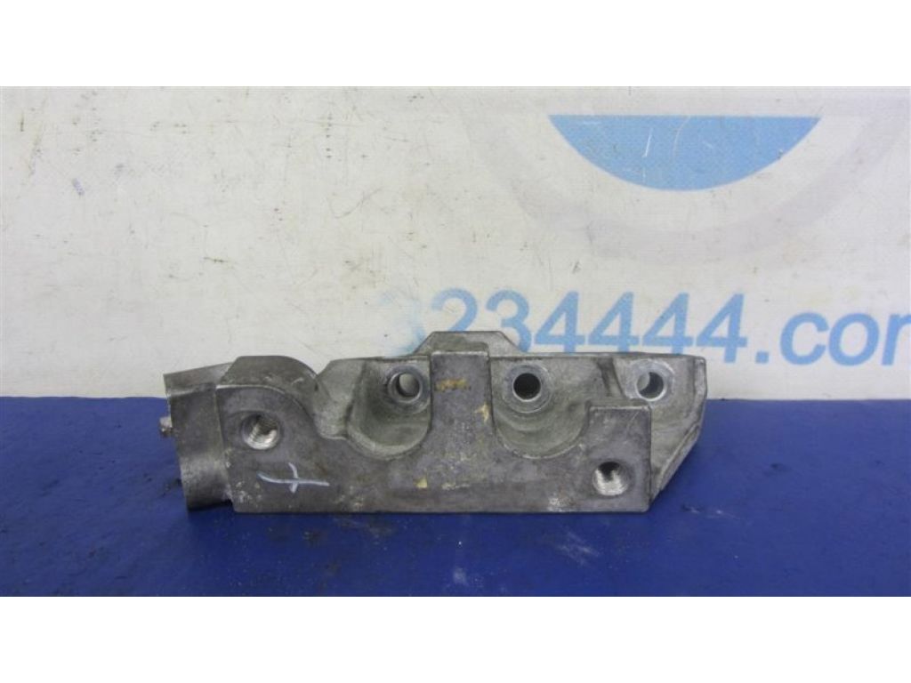 12316-0H050 | Кронштейн двигуна прав. TOYOTA CAMRY 40 06-11 - Фото 4