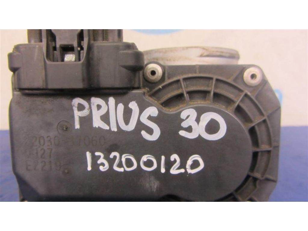 22030-37060 | Дроссельная заслонка TOYOTA PRIUS - 30 09-17 - Фото 2