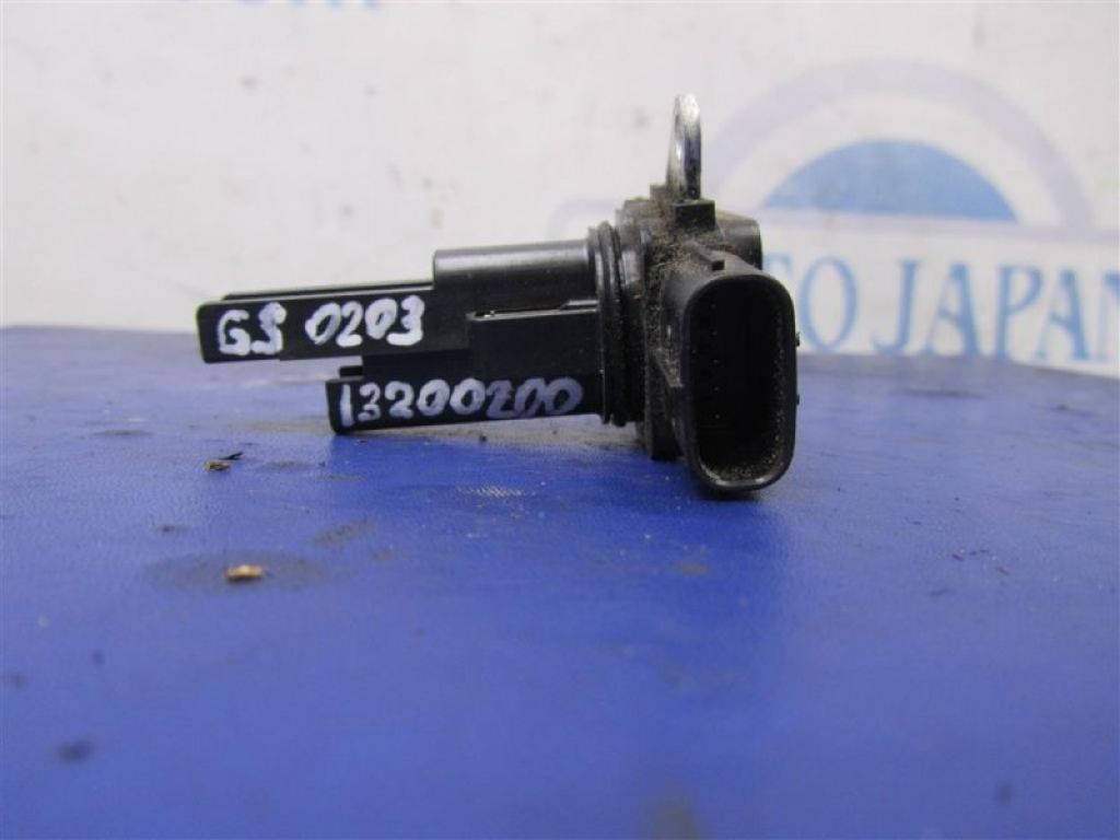 22204-0V020 | Витратомір повітря LEXUS GS 12-