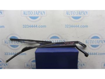 Поводок стеклоочистителя передний TOYOTA MATRIX 02-08