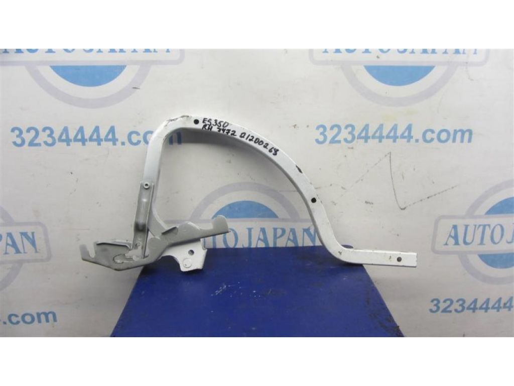 64510-33050 | Петля крышки багажника прав. LEXUS ES350 06-12