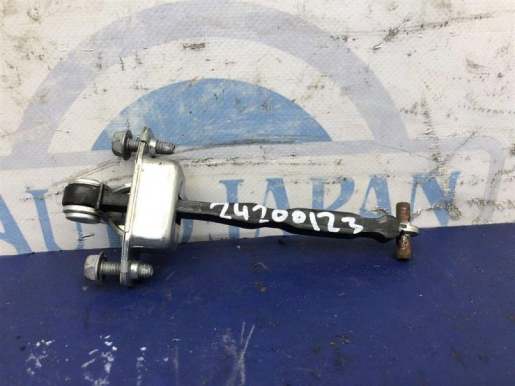 81810-57L01 | Ограничитель двери передн. лев. SUZUKI SX4 06-13