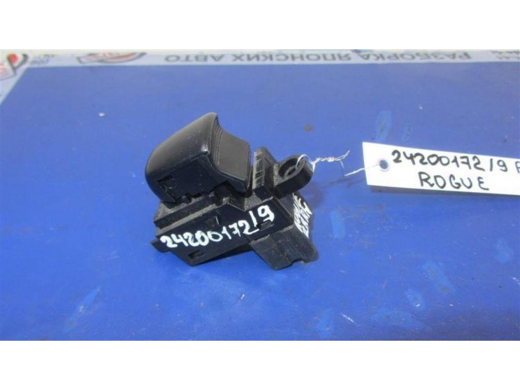 25411-1KL5A | Кнопка стеклоподъемника задн. NISSAN X-TRAIL/ROGUE T32 13-20