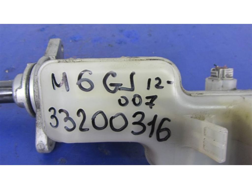 GHY5-43-40Z | Главный тормозной цилиндр MAZDA 6 GJ 12- - Фото 2