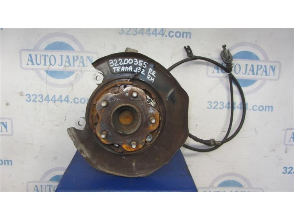 43018-JN00A | Цапфа задн. прав. NISSAN TEANA J32 08-14